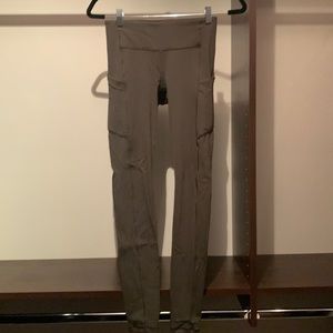 Green lulu align leggings 28”